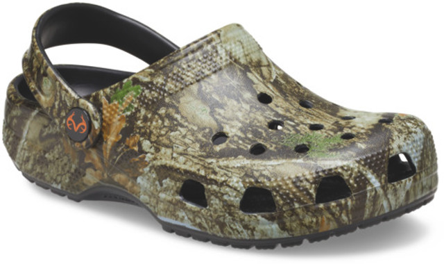 Crocs Realtree APX Classic Clog (Men’s)