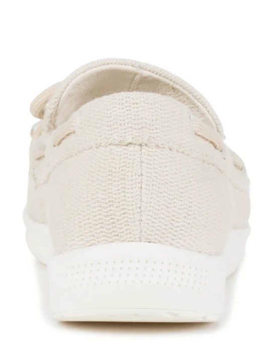Baretraps Venia Boat Shoe (Women’s)
