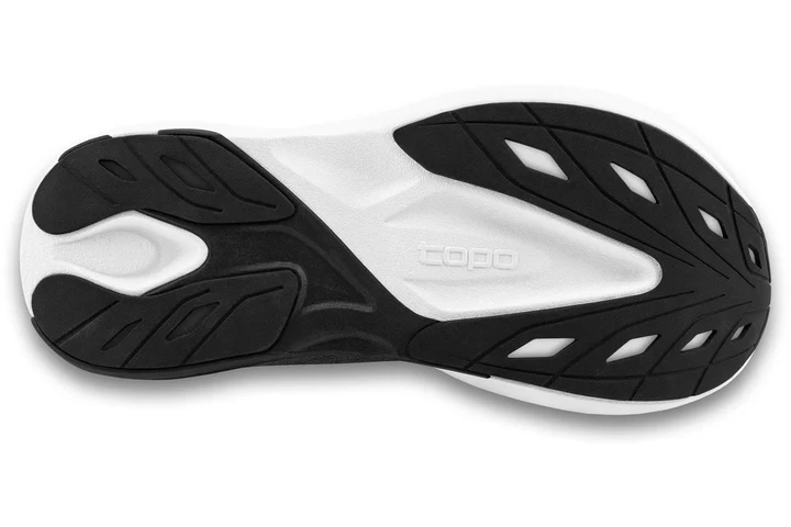 Topo Athletic Aura Road Running Sneaker (Women’s)