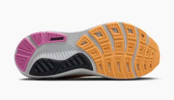 Brooks Ghost 17 Neutral Road Running Sneaker (Women’s)