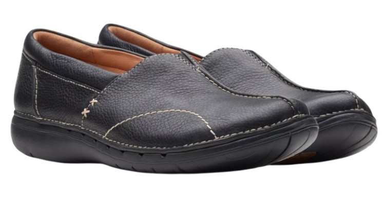 Clarks Un Loop Stride Shoe (Women’s)