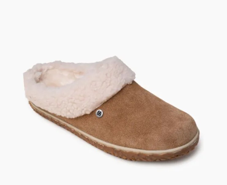 Minnetonka Spruce Slipper (Women’s)